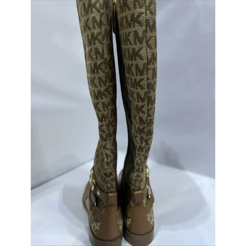 Women Michael Kors Boots - Size 5 New
